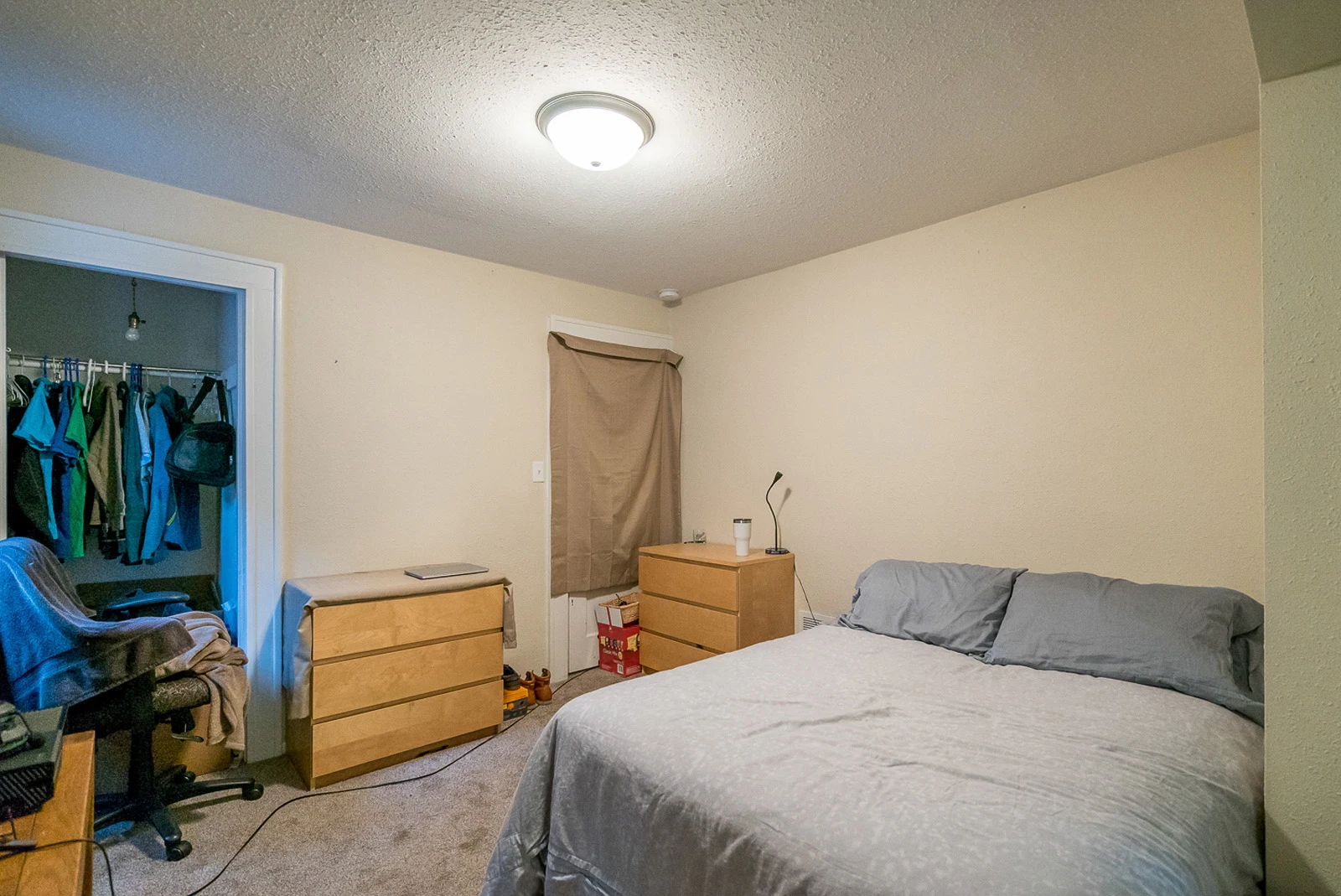 223 S Broad Street, Mankato, MN 56001 USA