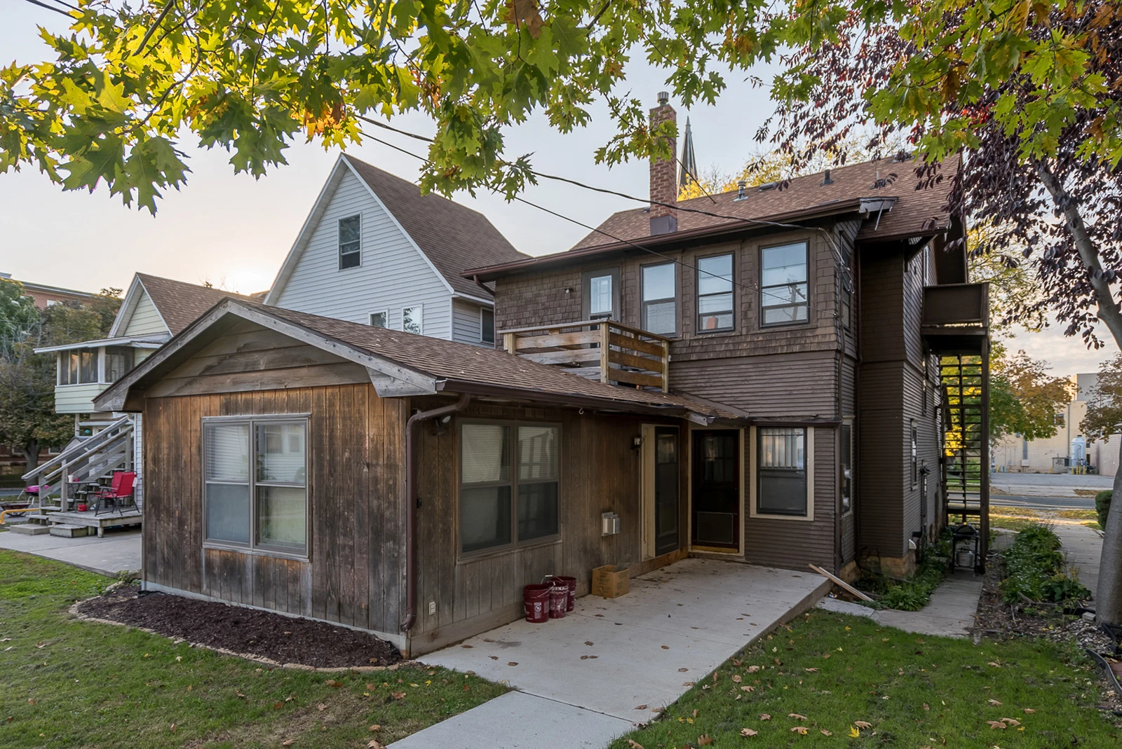 223 S Broad Street, Mankato, MN 56001 USA
