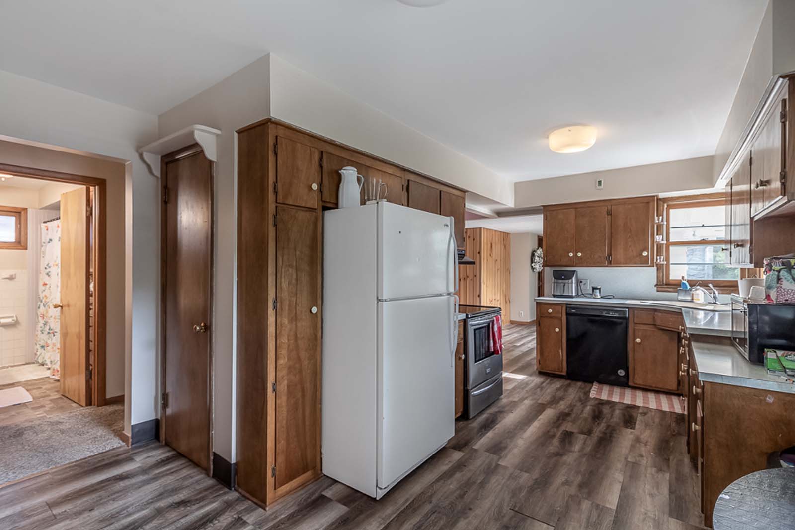 307 Dolph Road, Mankato, MN 56001 USA