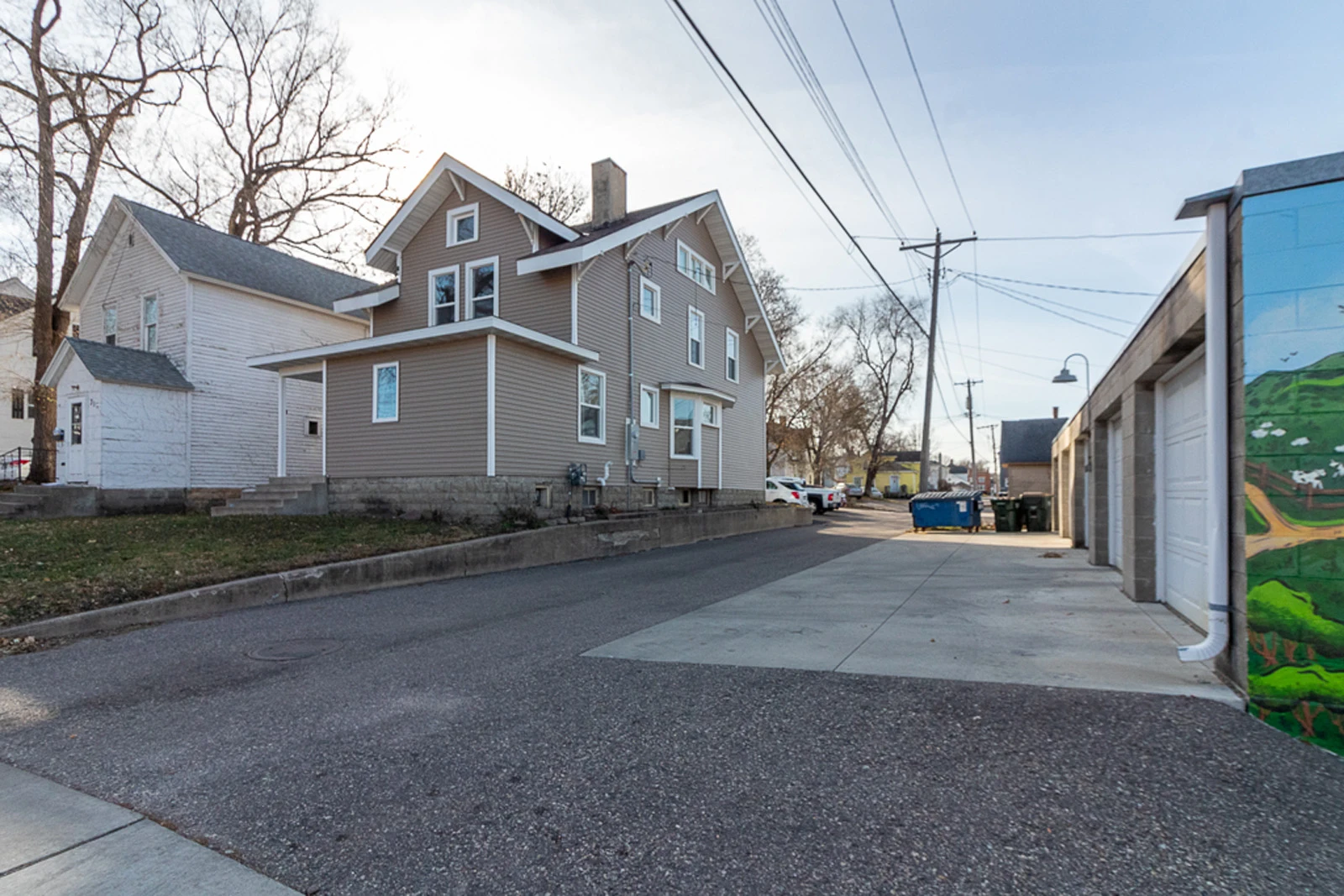317 E Main Street, Mankato, MN 56001 USA