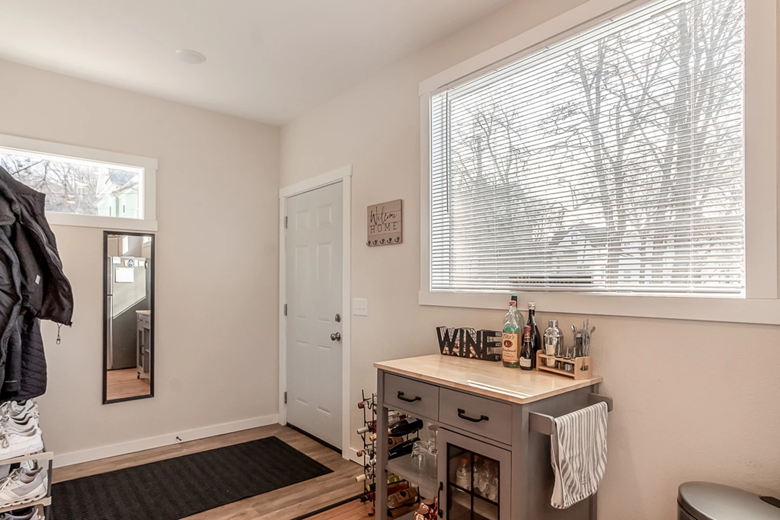 317 E Main Street, Mankato, MN 56001 USA