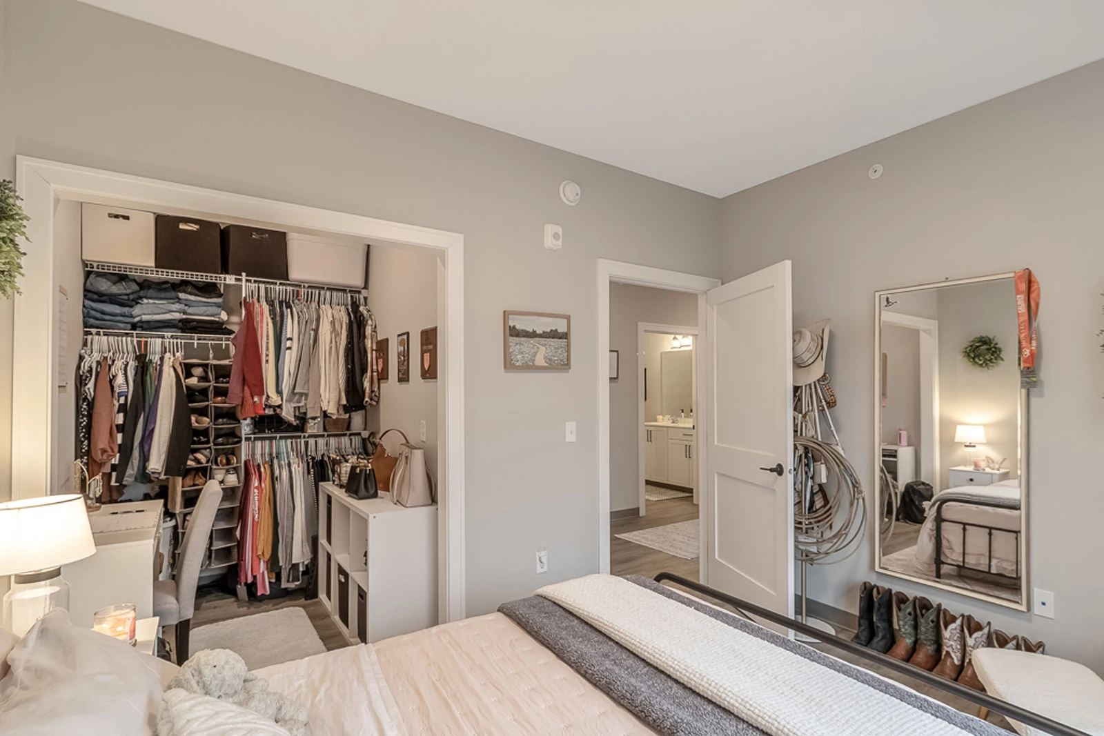 1570 Stadium Lane #1, Mankato, MN 56001 USA